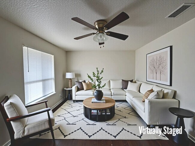 Photo - 425 W Avenue C Unit 8