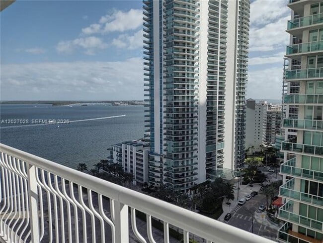 Photo - 1200 Brickell Bay Dr Unidad 1200 Brickell Bay Dr # 2005