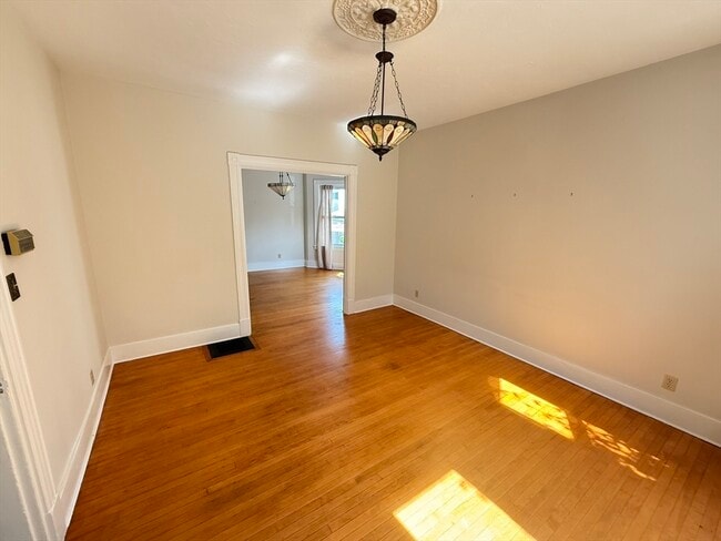 Photo - 15 Orchard St