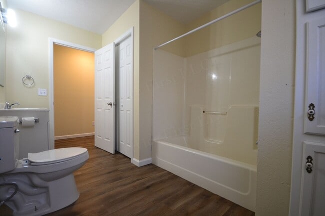 Photo - Lockwood Duplex Unit 402