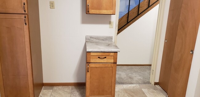 Photo - 3 BEDROOOM/1.5 BATH TOWNHOUSE