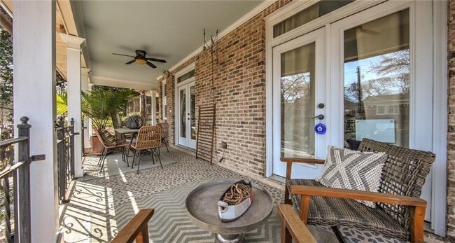 Photo - 656 Bonaventure Ave NE