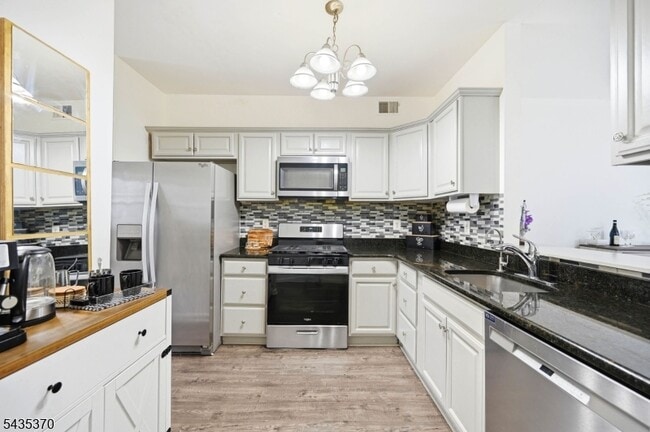 Photo - 216 Barringer Dr