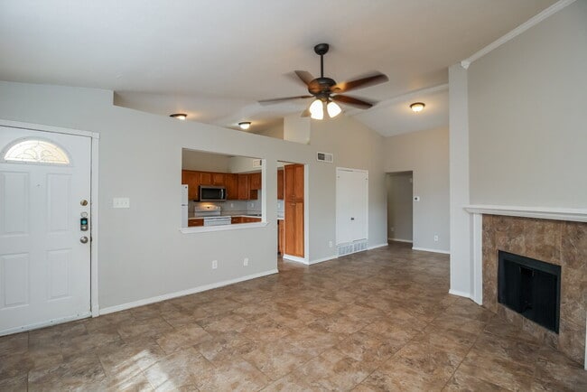 Photo - 5609 Powers St