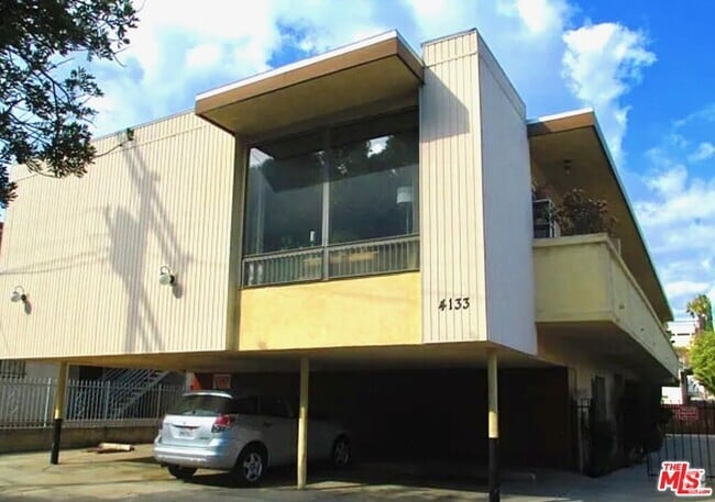 Building Photo - 4133 Cumberland Ave Unit 1 Rental