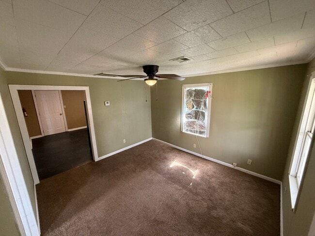256 Field St