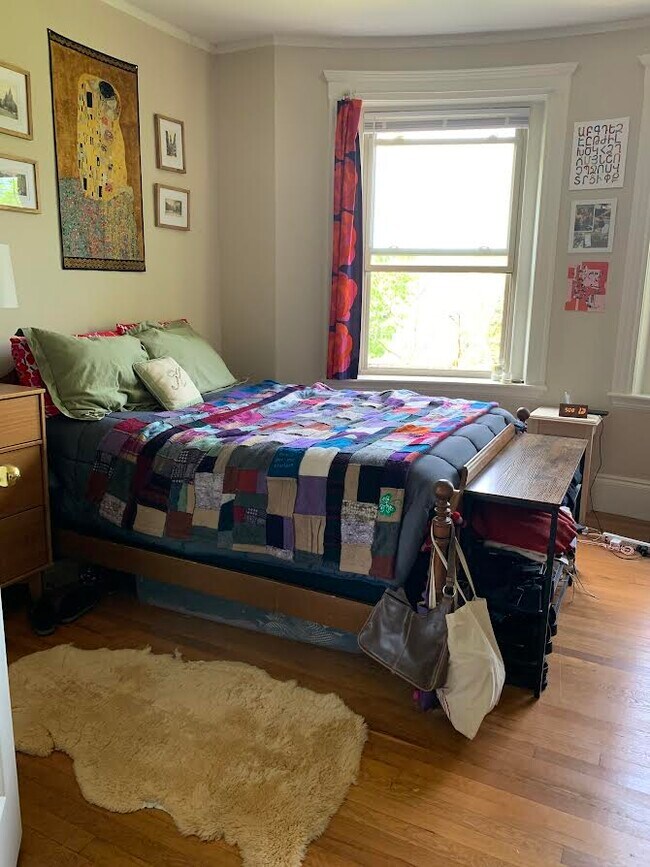 Photo - 96 Winthrop Rd Unidad 2