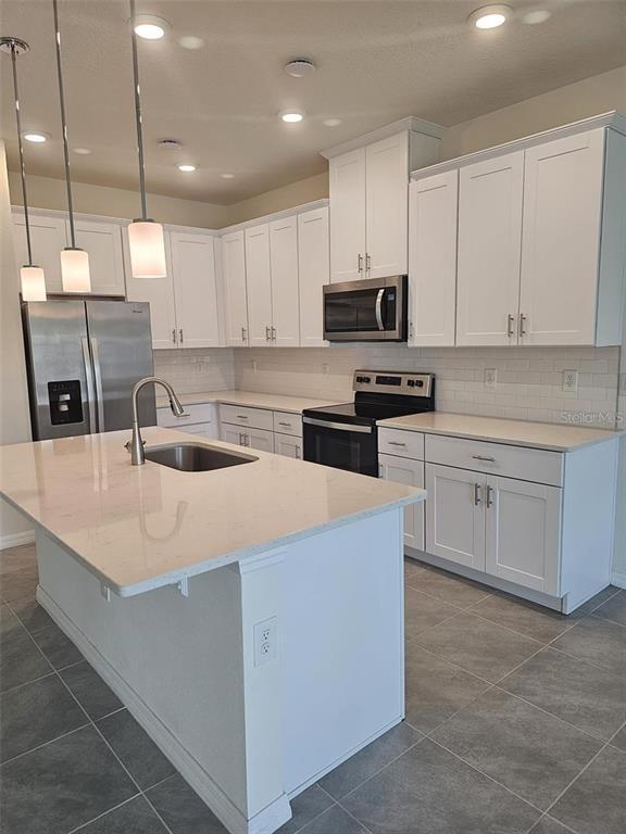 Photo - 4389 Small Creek Rd