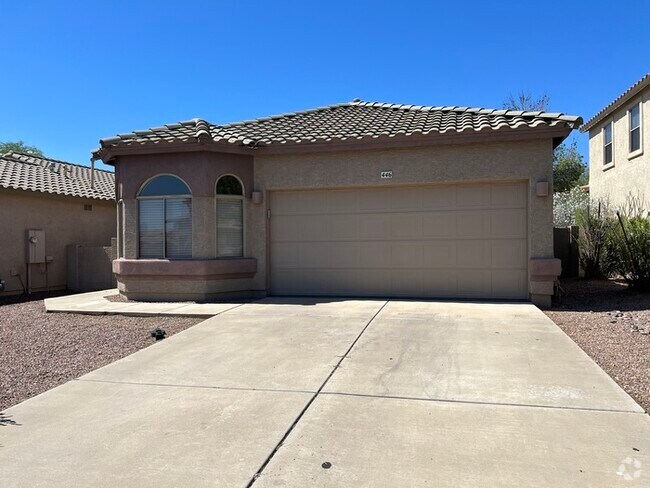 Building Photo - 446 E Camino Rancho Cielo Rental