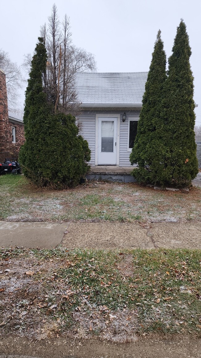 Building Photo - 23156 Bolam Ave Unit 1