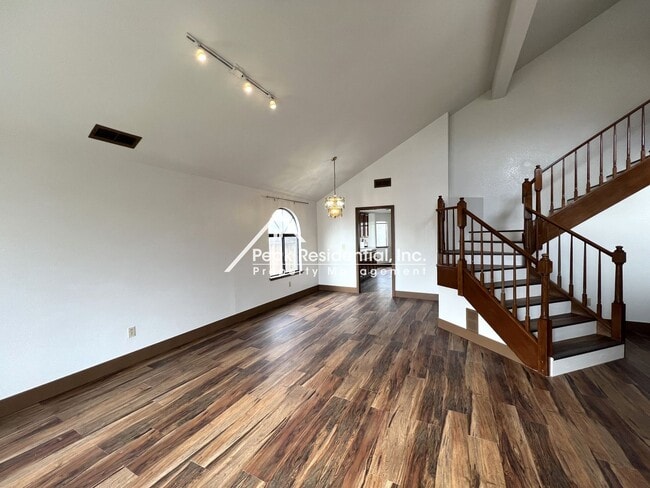 Photo - Spacious 4bd/3ba Elk Grove Home!