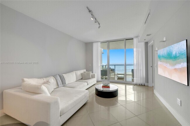 Photo - 3801 Collins Ave Unit 704