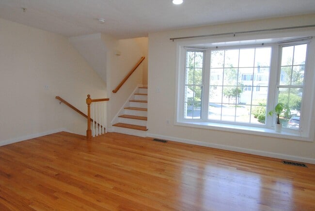 Photo - 68 Georgetown Dr