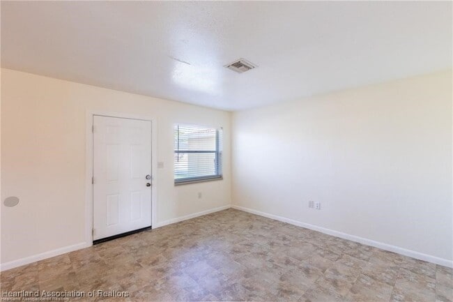 Photo - 1314 Denise Ave