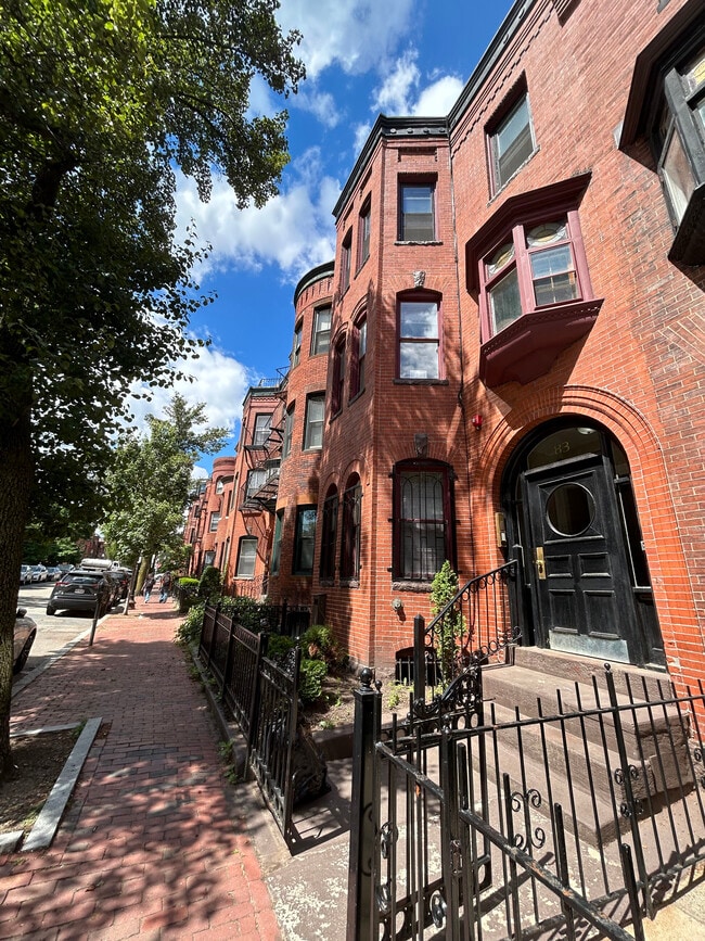 Building Photo - 93 Saint Botolph St Unit 503 Rental