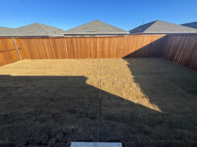 Photo - 2037 Belgian Dr