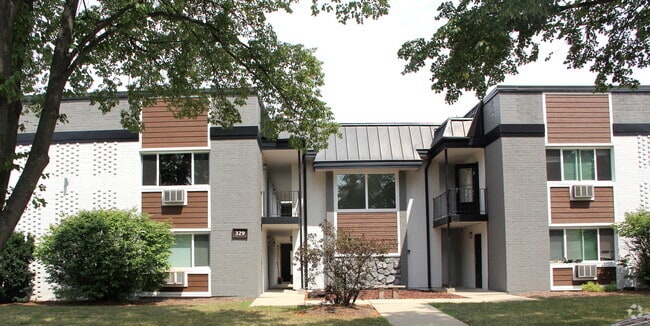 Building Photo - 329 Kimbell Ave Unit 04 Rental