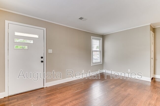 Photo - 1815 McDowell St