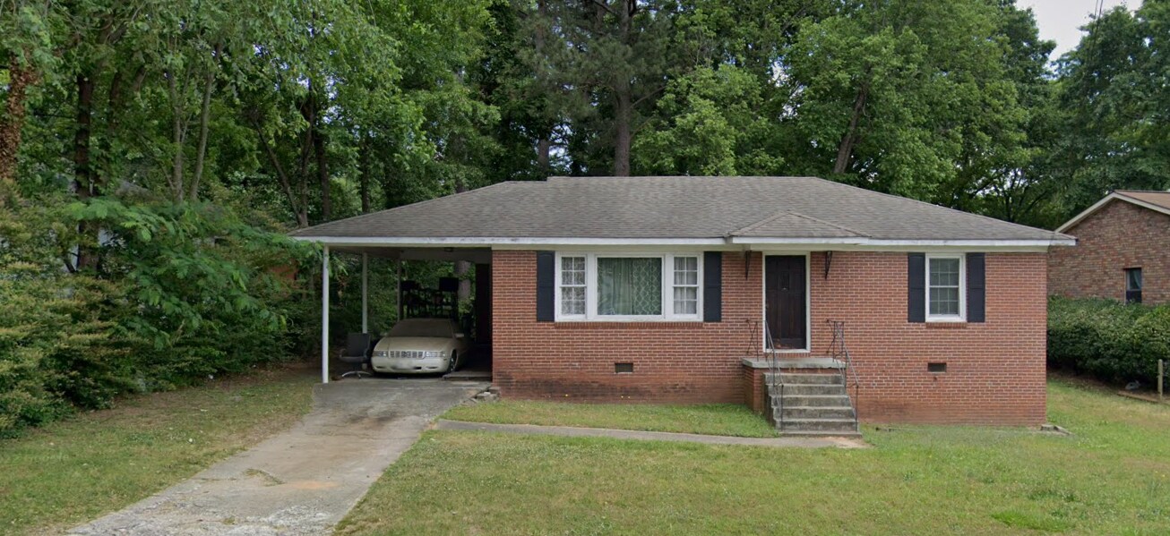 Photo - 1540 Rosewood Cir SE