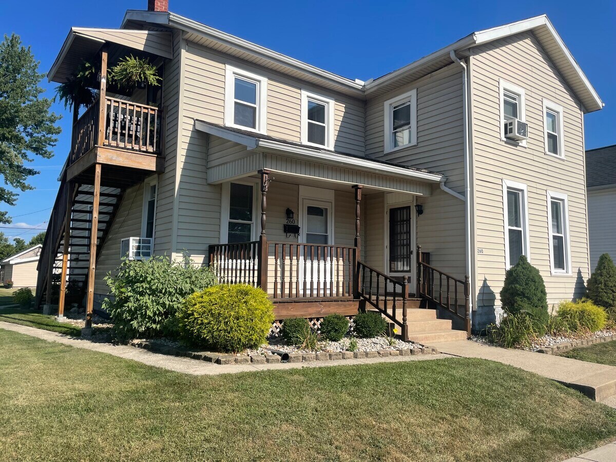 Photo - 260 N 3rd St