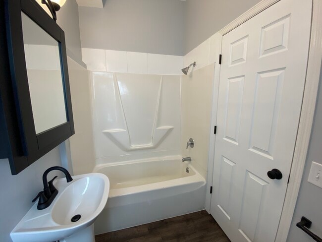 Photo - 44 N Main St Unit APT A