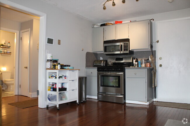 Building Photo - 270 Main St Unit 22 Rental