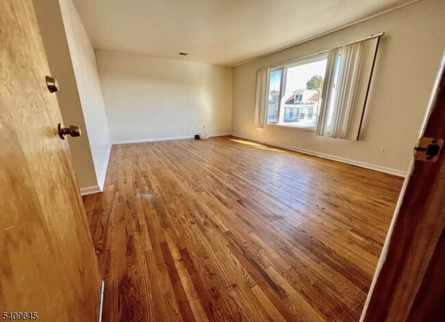 Photo - 19 Columbus Ave