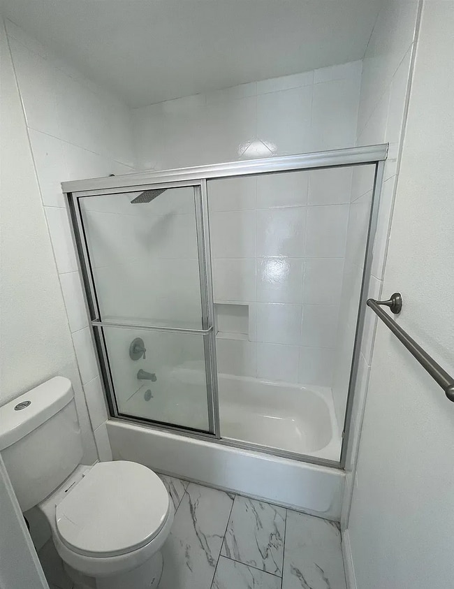 Building Photo - 4860 Rolando Ct Unit 18 Rental