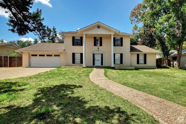 Building Photo - Northwest Hills 5 Bed Home!