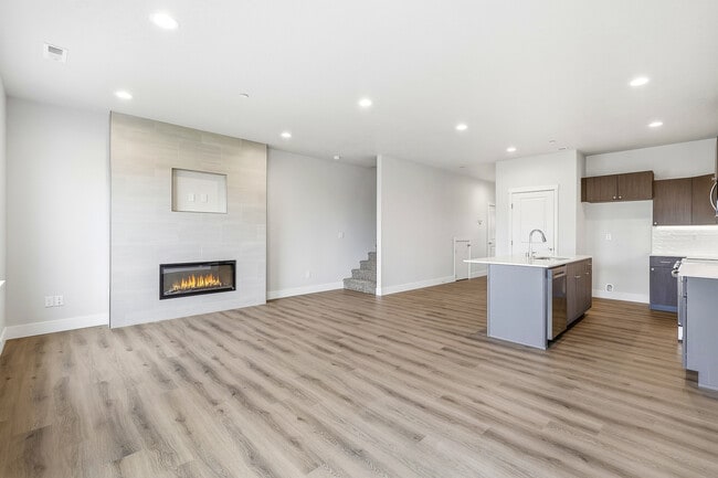 Photo - 4609 Rd 114