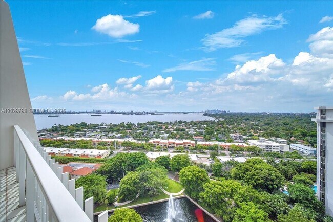 Photo - 1000 Quayside Terrace Unit TS-10