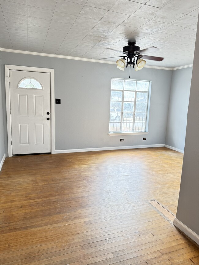 119 Shrine Ave