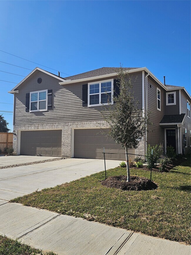Photo - 5207 Shallowhurst Ln
