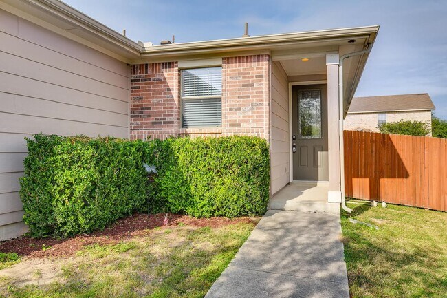 Photo - 6607 Shadden Oaks