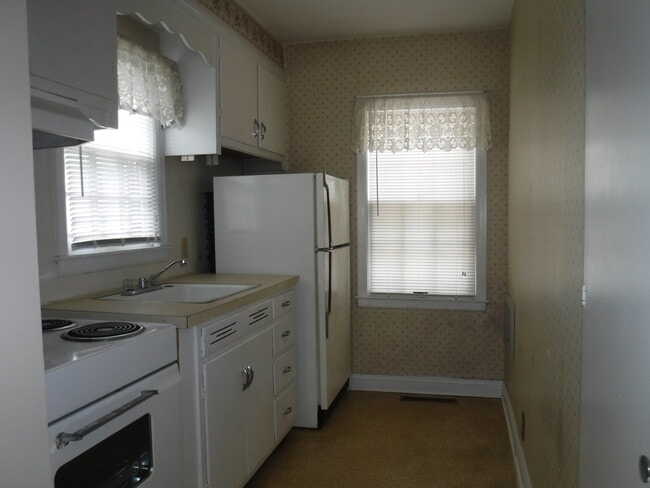 Photo - 2932 Penn St