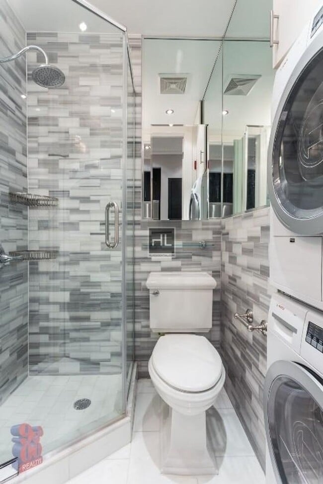 Photo - W 103RD ST. Unit 4A