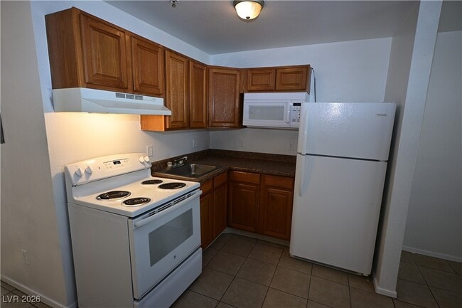 Photo - 3017 E Carey Ave Unit 4