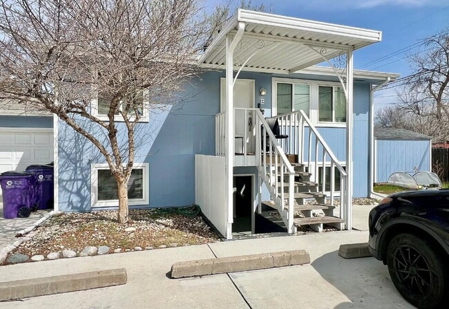 Photo - Beautiful 2-Bedroom Gem with Spacious Layo... Unit C