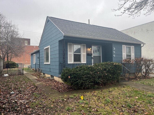 Photo - 346 E Mithoff St Apartment