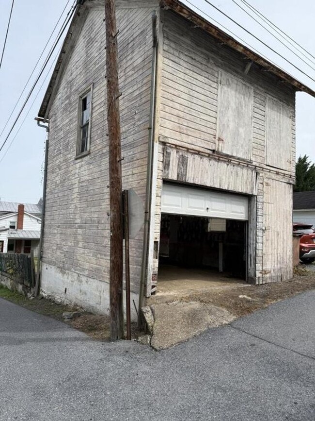 Photo - COMING SOON! 3 Bedroom in Newport, PA!