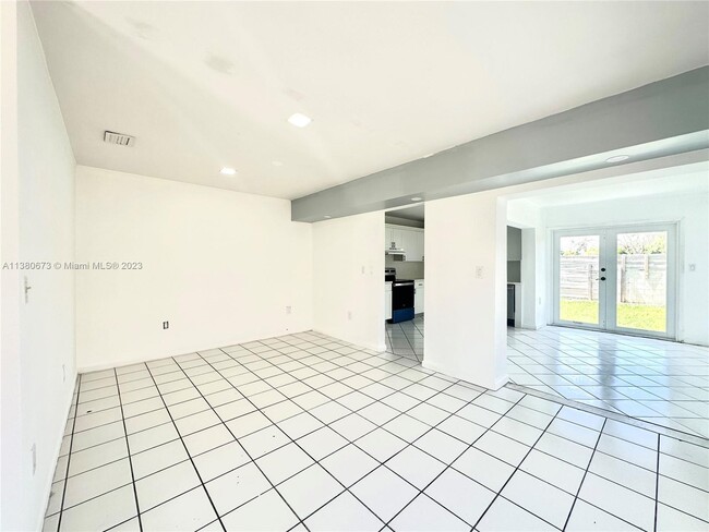 Photo - 11941 SW 208th Terrace