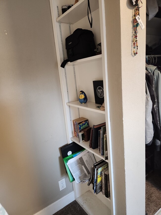 Photo - 5700 Cibola Way Unidad 3 Facing yard