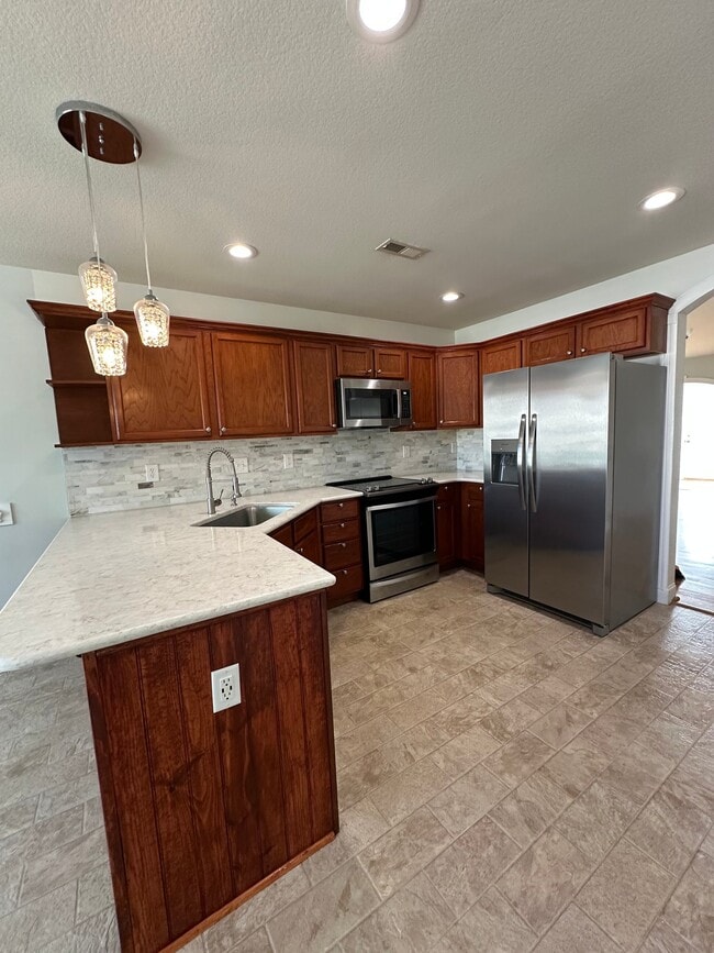 Photo - 105 Calcite Dr