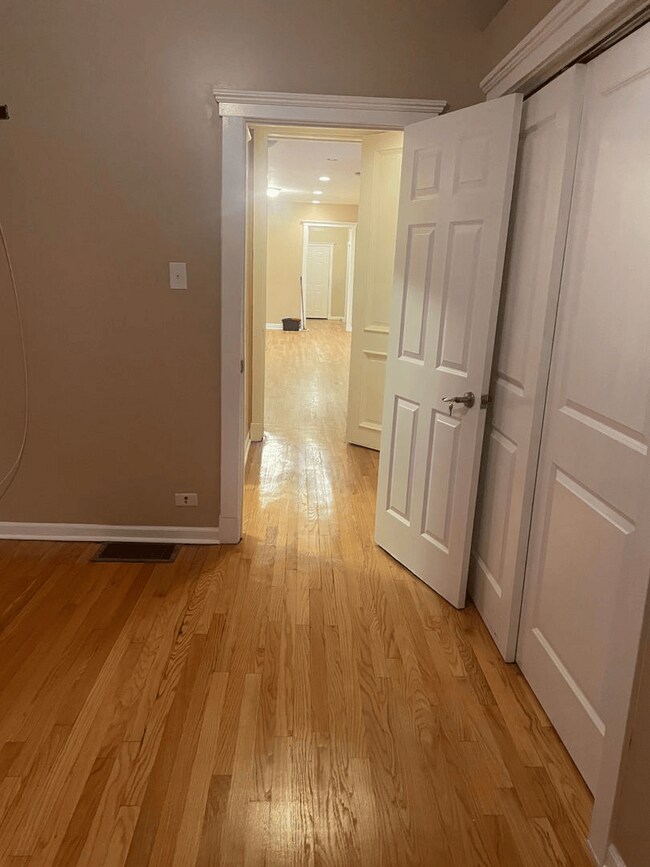 Photo - 7147 S Princeton Ave Unit 1