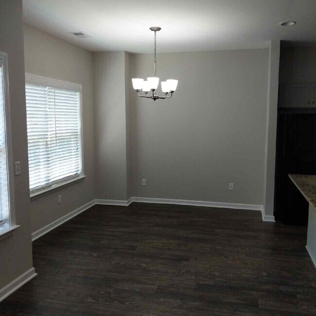 Photo - 612 Pippin Dr