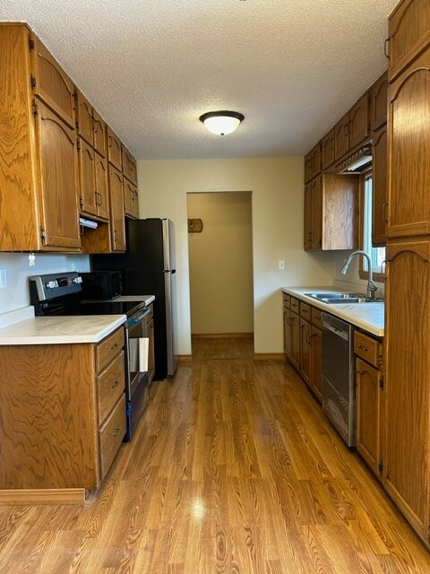 New appliances - 301 10 1/2 Ave E