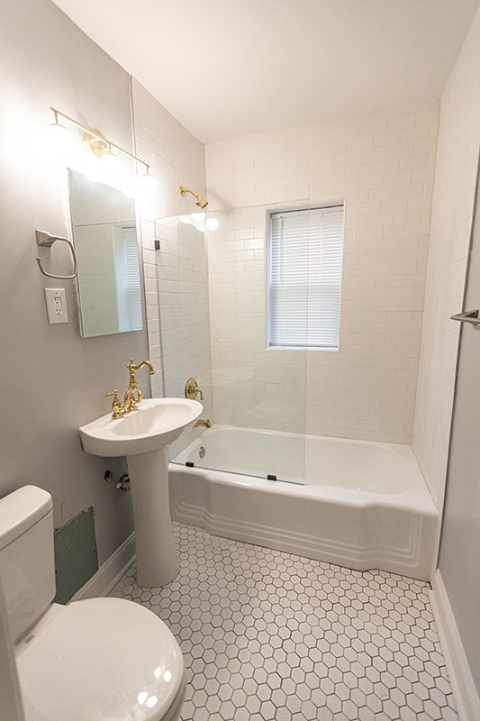 Photo - 3457 Holmes St