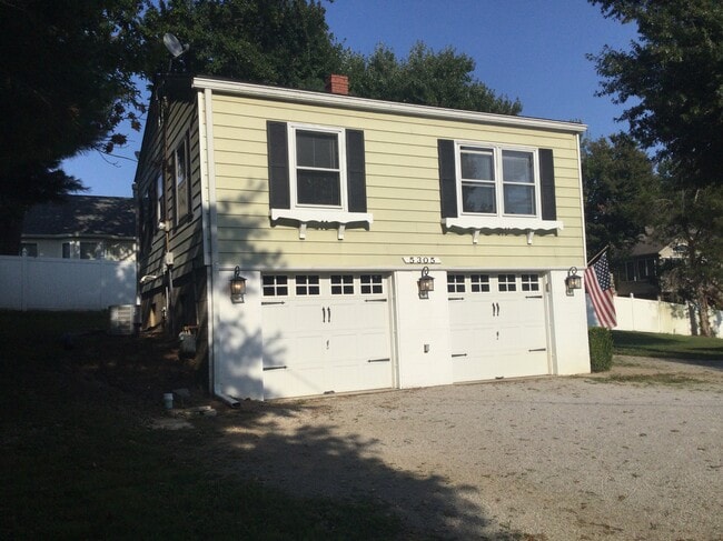 Photo - 5305 Pierce Ln