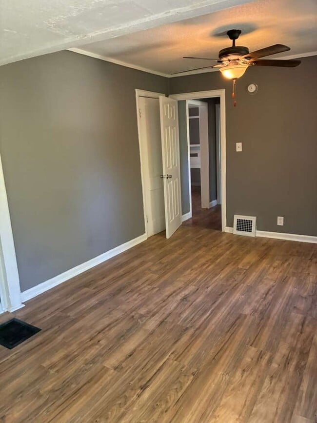 Photo - 5112 Edith Ave