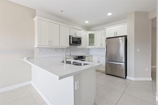 Photo - 10429 NW 61st St